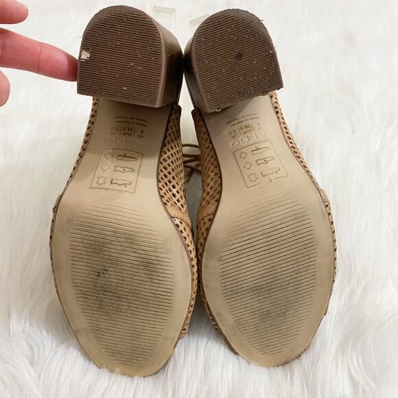 Aldo Tan Perforated Leather Lace Up Heels Women's Size 8 EUC Block Heel Open Toe - Picture 7 of 9